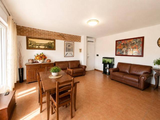 Appartamento in vendita a Cascina PI