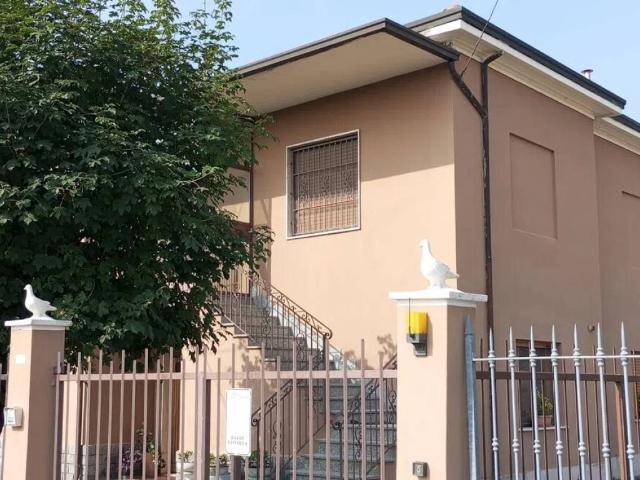 Appartamento in vendita a Casei Gerola PV