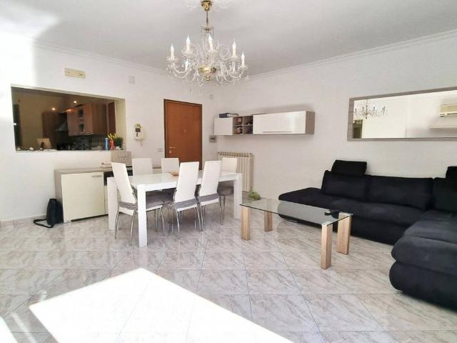 Appartamento in vendita a Caserta CE