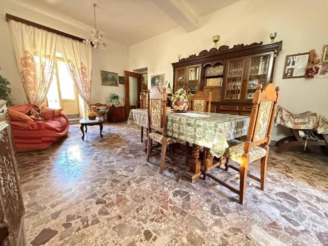 Appartamento in vendita a Caserta CE
