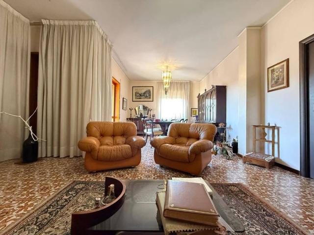 Appartamento in vendita a Caserta CE