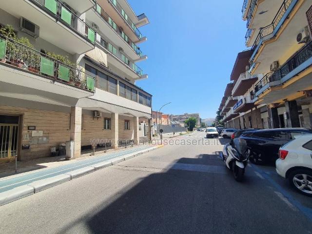 Appartamento in vendita a Caserta CE