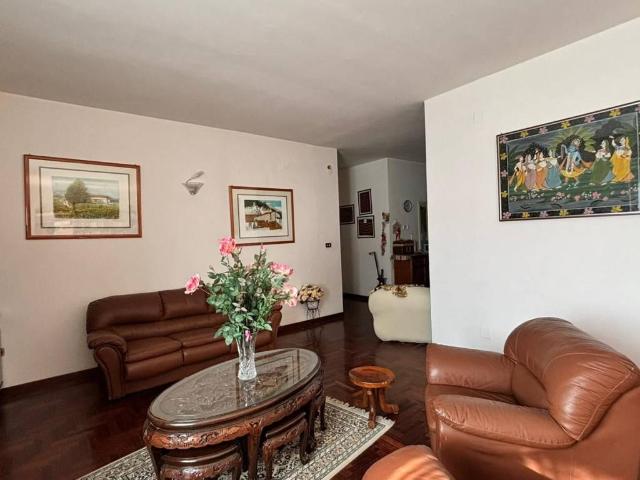 Appartamento in vendita a Caserta CE