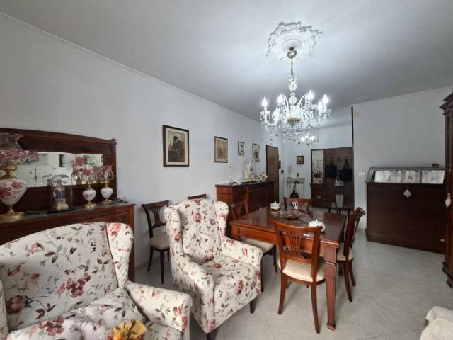 Appartamento in vendita a Caserta CE