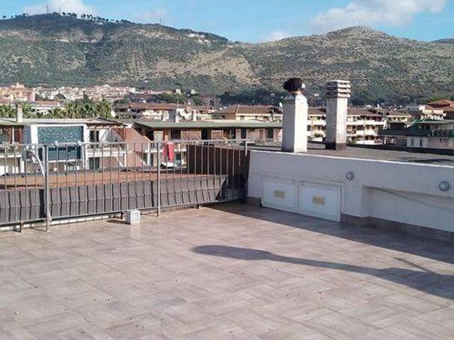 Appartamento in vendita a Caserta CE