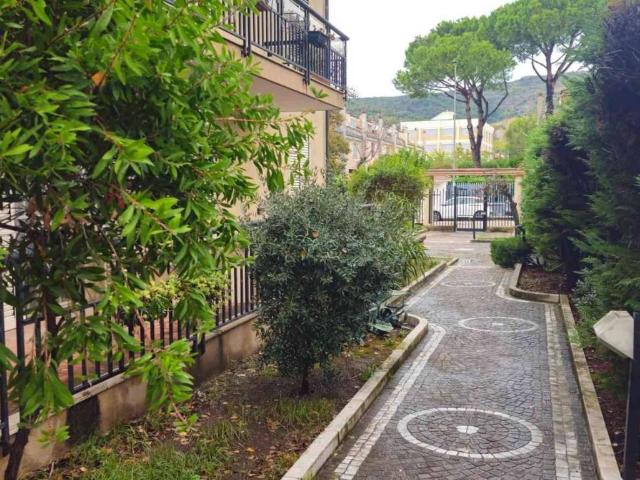 Appartamento in vendita a Caserta CE