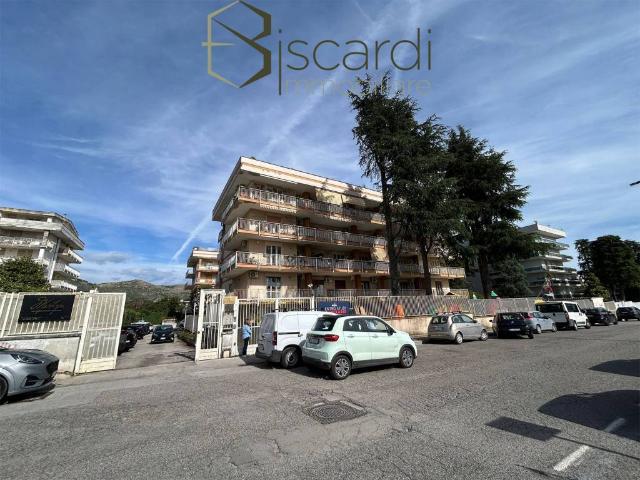 Appartamento in vendita a Caserta CE