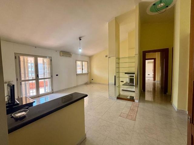 Appartamento in vendita a Caserta CE