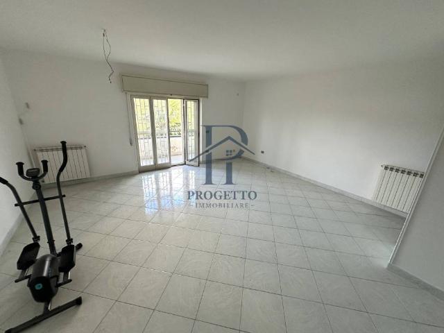 Appartamento in vendita a Caserta CE