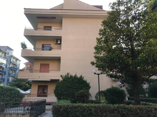 Appartamento in vendita a Caserta CE