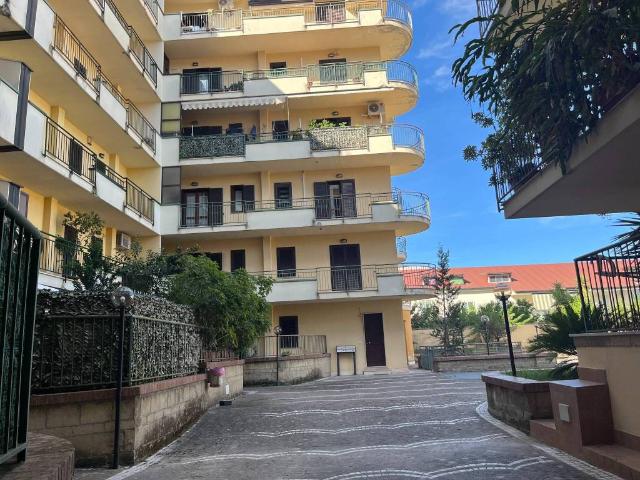 Appartamento in vendita a Caserta CE
