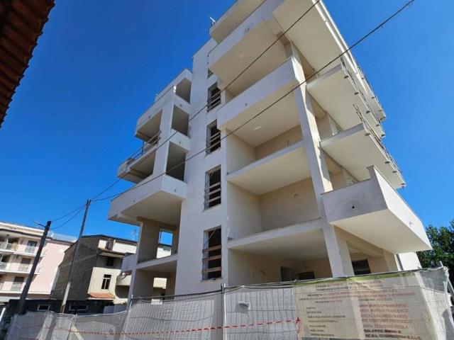Appartamento in vendita a Caserta CE