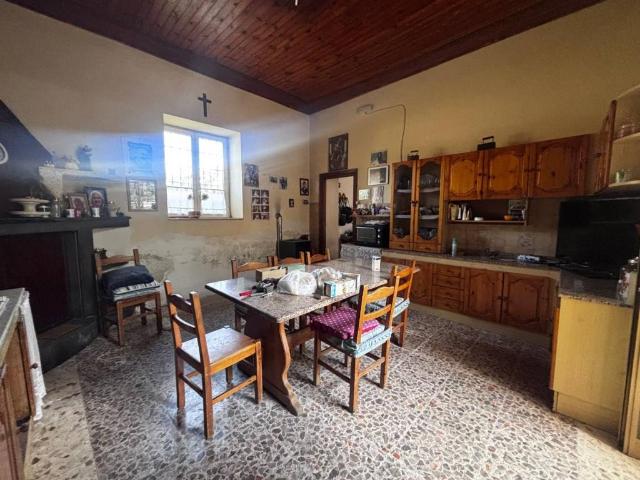 Appartamento in vendita a Caserta CE