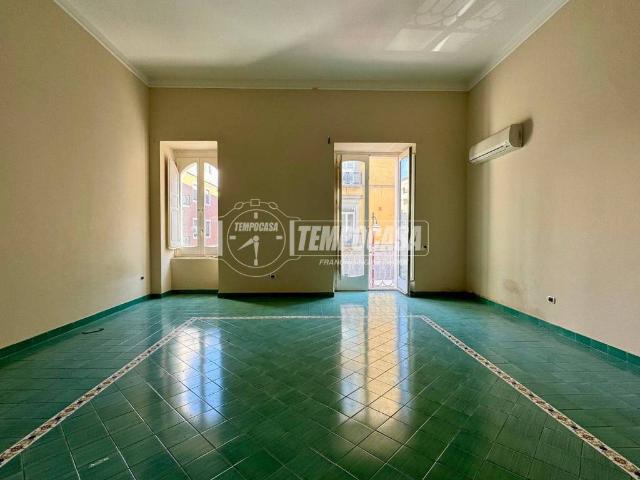 Appartamento in vendita a Caserta CE