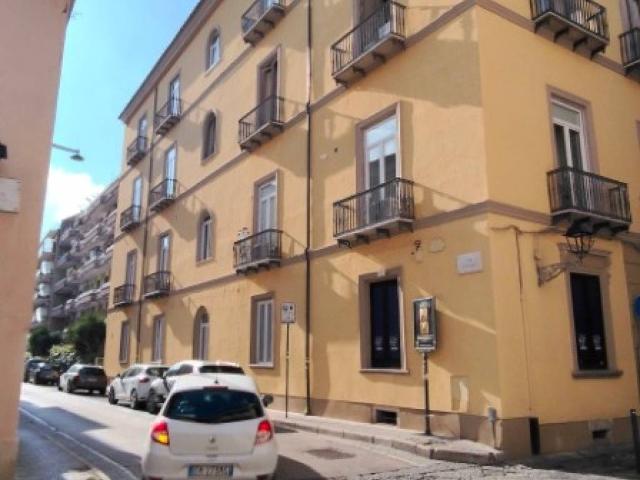 Appartamento in vendita a Caserta CE