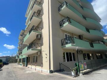 Appartamento in vendita a Caserta CE