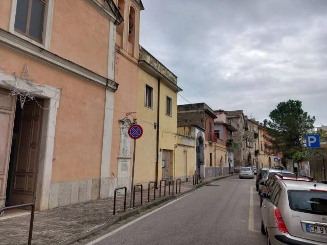 Appartamento in vendita a Caserta CE