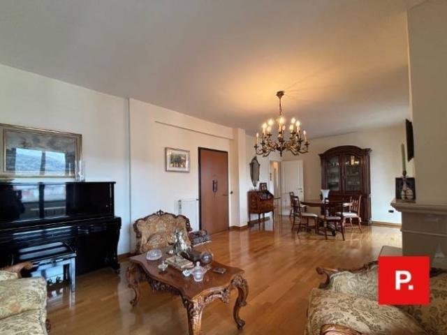 Appartamento in vendita a Caserta CE