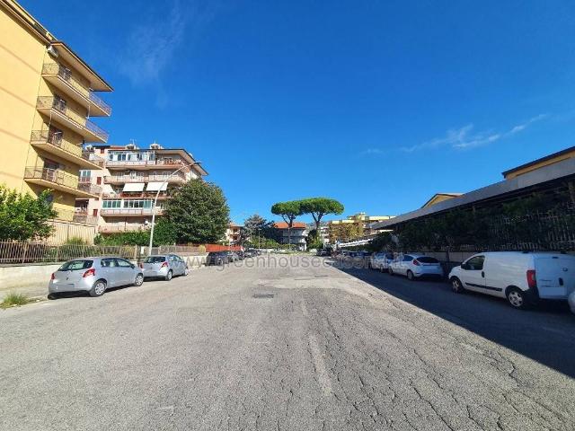 Appartamento in vendita a Caserta CE