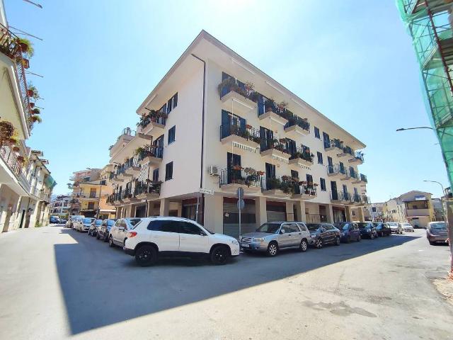 Appartamento in vendita a Caserta CE
