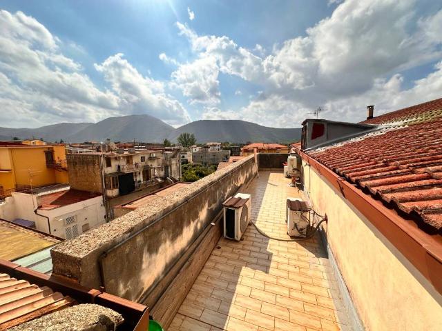 Appartamento in vendita a Caserta CE