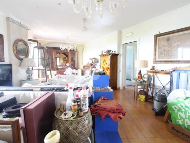 Appartamento in vendita a Caserta CE