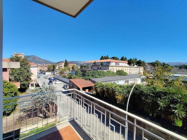 Appartamento in vendita a Caserta CE
