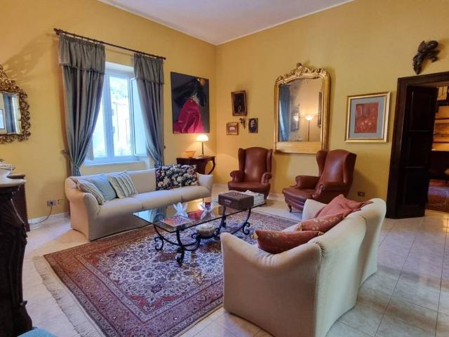Appartamento in vendita a Caserta CE