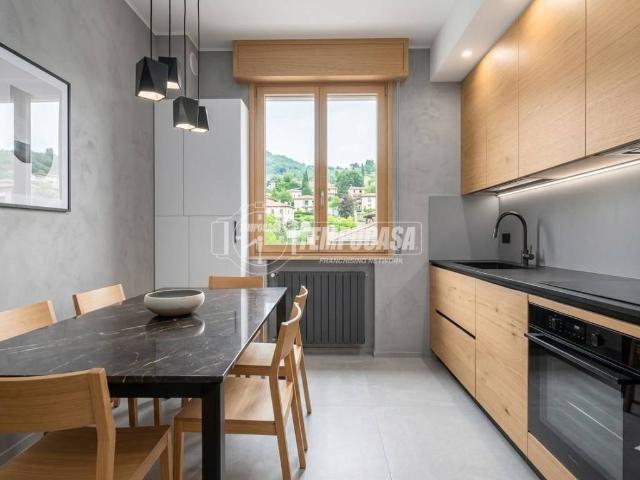 Appartamento in vendita a Casina RE