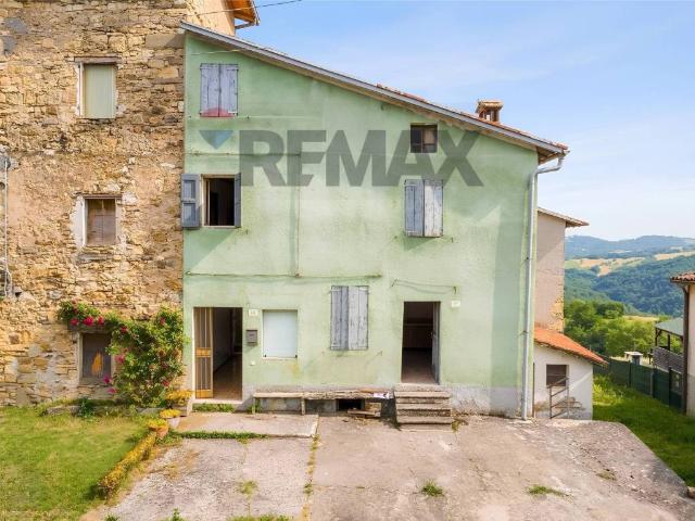 Appartamento in vendita a Casina RE