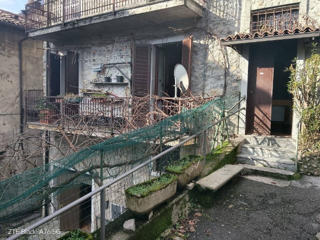 Appartamento in vendita a Caslino d'Erba CO