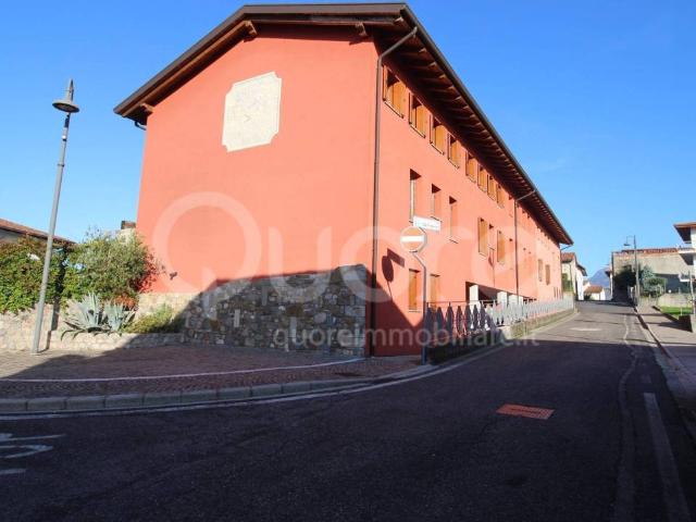 Appartamento in vendita a Cassacco UD