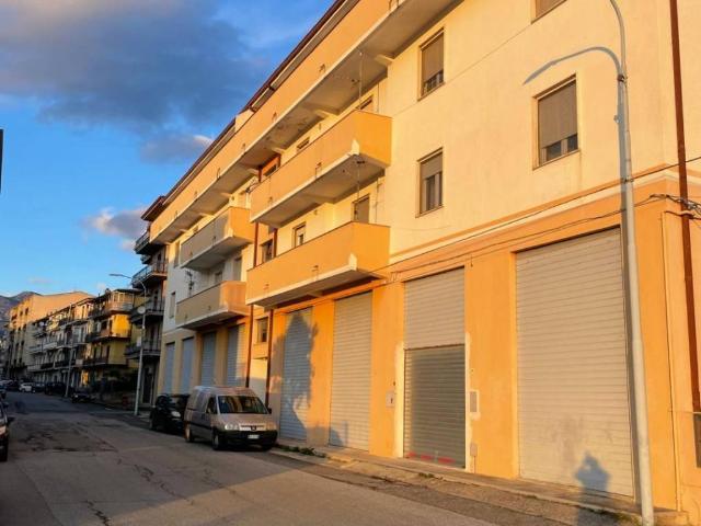 Appartamento in vendita a Cassano all'Ionio CS