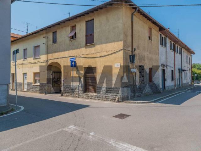 Appartamento in vendita a Cassano Magnago VA