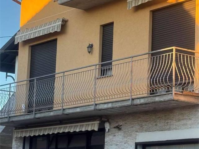 Appartamento in vendita a Cassano Magnago VA