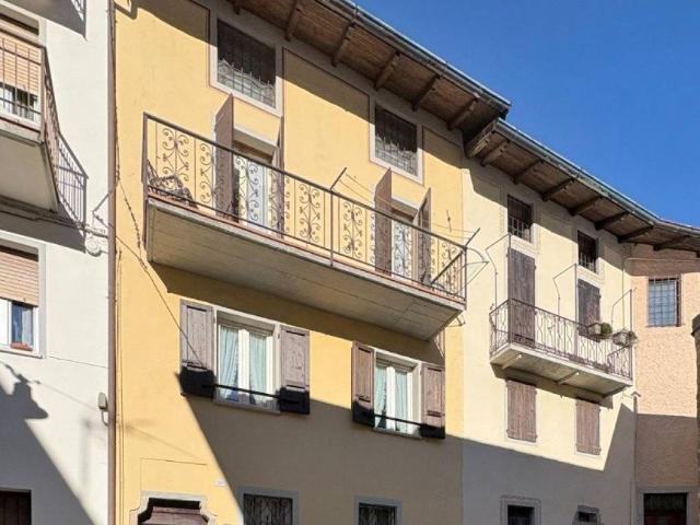 Appartamento in vendita a Cassiglio BG