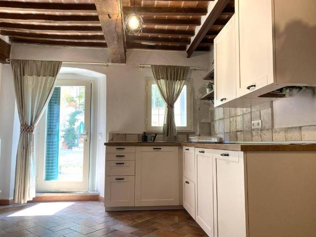 Appartamento in vendita a Castagneto Carducci LI