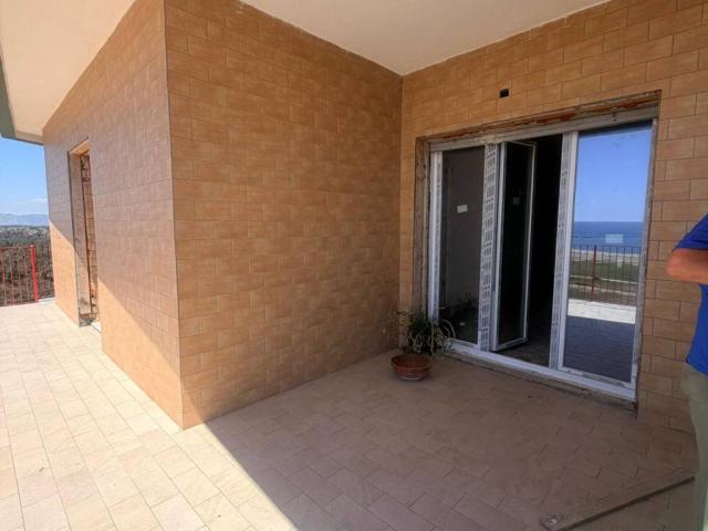 Appartamento in vendita a Castel Volturno CE