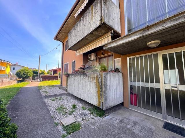 Appartamento in vendita a Castel d'Azzano VR