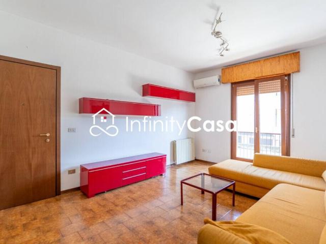 Appartamento in vendita a Castel d'Azzano VR