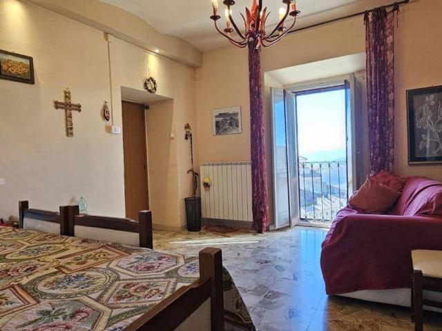 Appartamento in vendita a Castel del Monte AQ