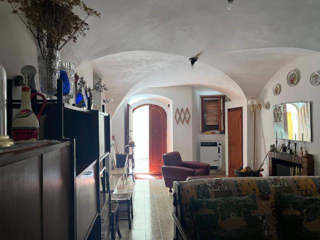 Appartamento in vendita a Castel del Monte AQ