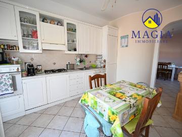 Appartamento in vendita a Castel di Lama, Piattoni