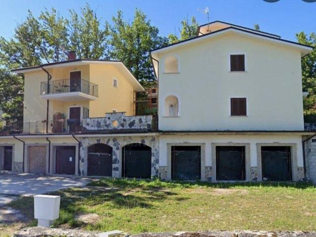 Appartamento in vendita a Castel di Sangro AQ