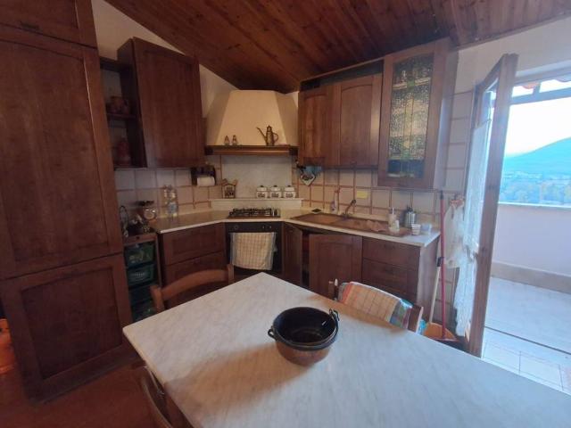 Appartamento in vendita a Castel di Sangro AQ