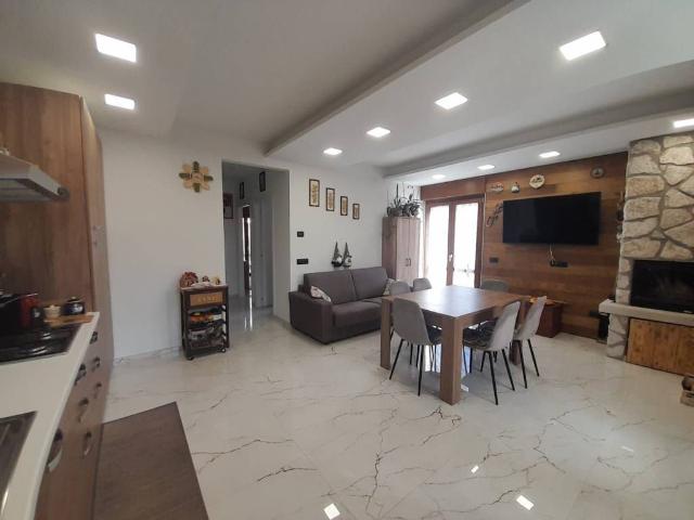 Appartamento in vendita a Castel di Sangro AQ