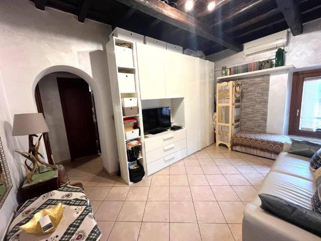 Appartamento in vendita a Castel Gandolfo RM
