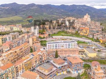 Appartamento in vendita a Castel Madama RM