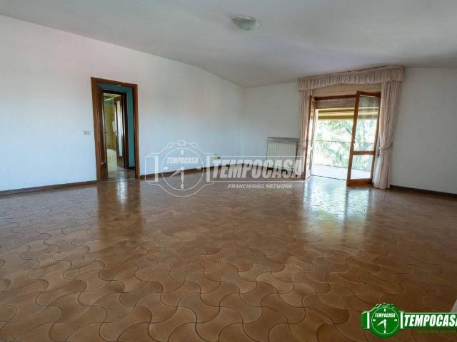 Appartamento in vendita a Castel San Giovanni PC