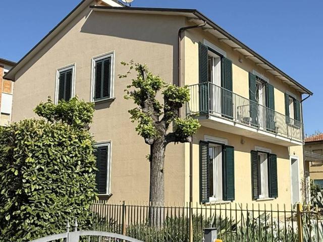 Appartamento in vendita a Castel San Pietro Terme BO
